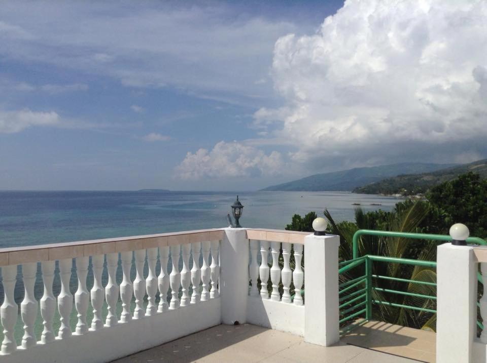 Cronin Residence Resort Oslob Eksteriør billede