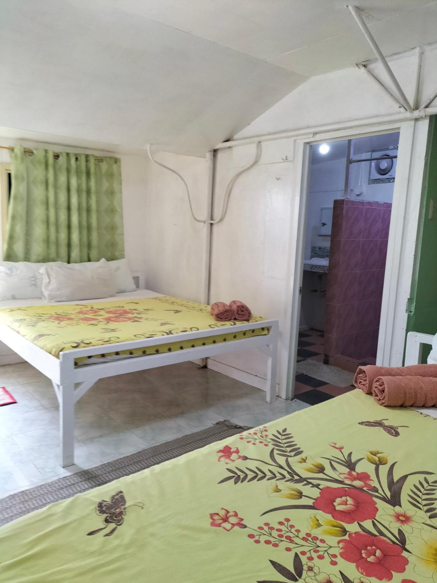 Cronin Residence Resort Oslob Eksteriør billede