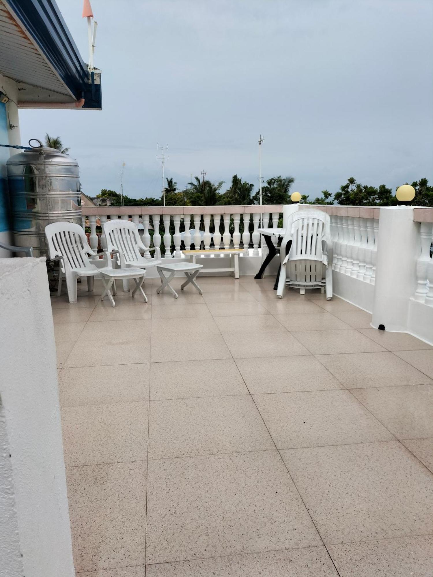 Cronin Residence Resort Oslob Eksteriør billede
