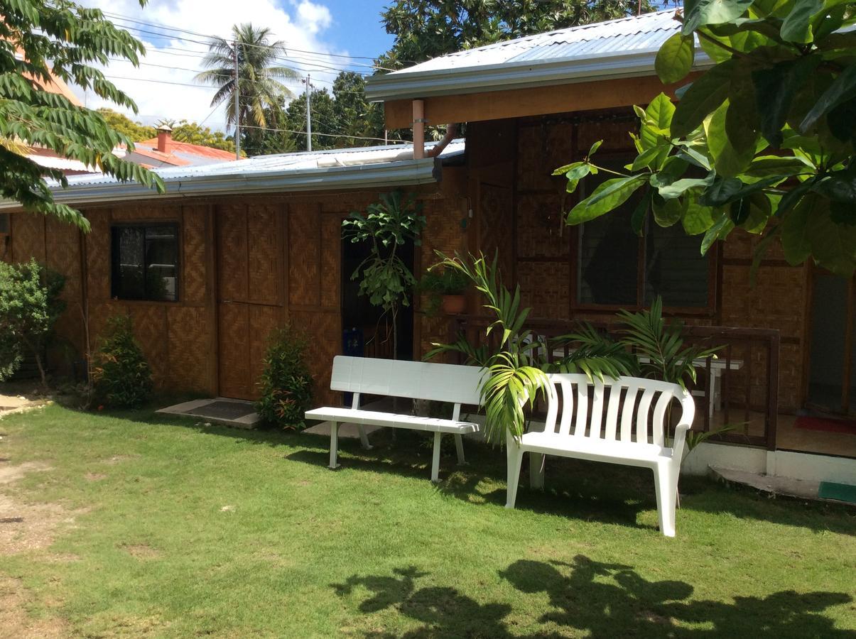 Cronin Residence Resort Oslob Eksteriør billede