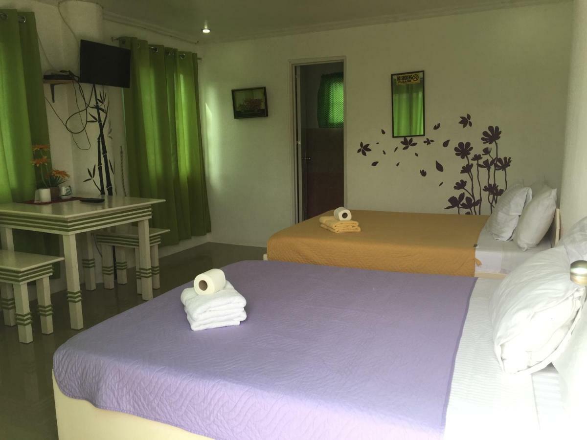 Cronin Residence Resort Oslob Eksteriør billede